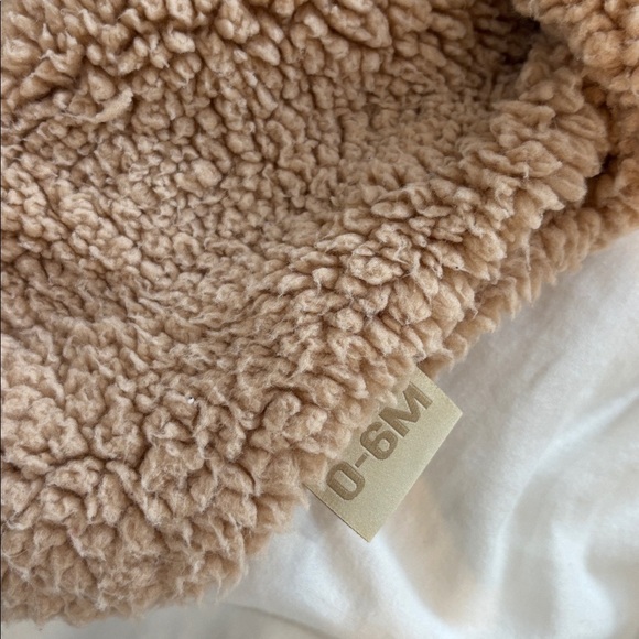 Cozy Tan Baby Bear Onesie 0-6M - Picture 3 of 5